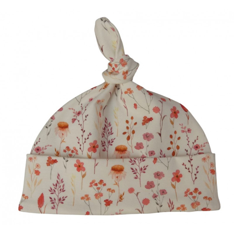 babymutsje off-white bloemetjes