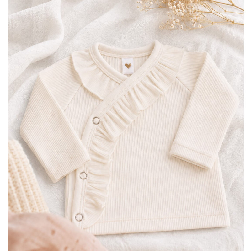 Newborn overslagshirtje met ruffles in ecru