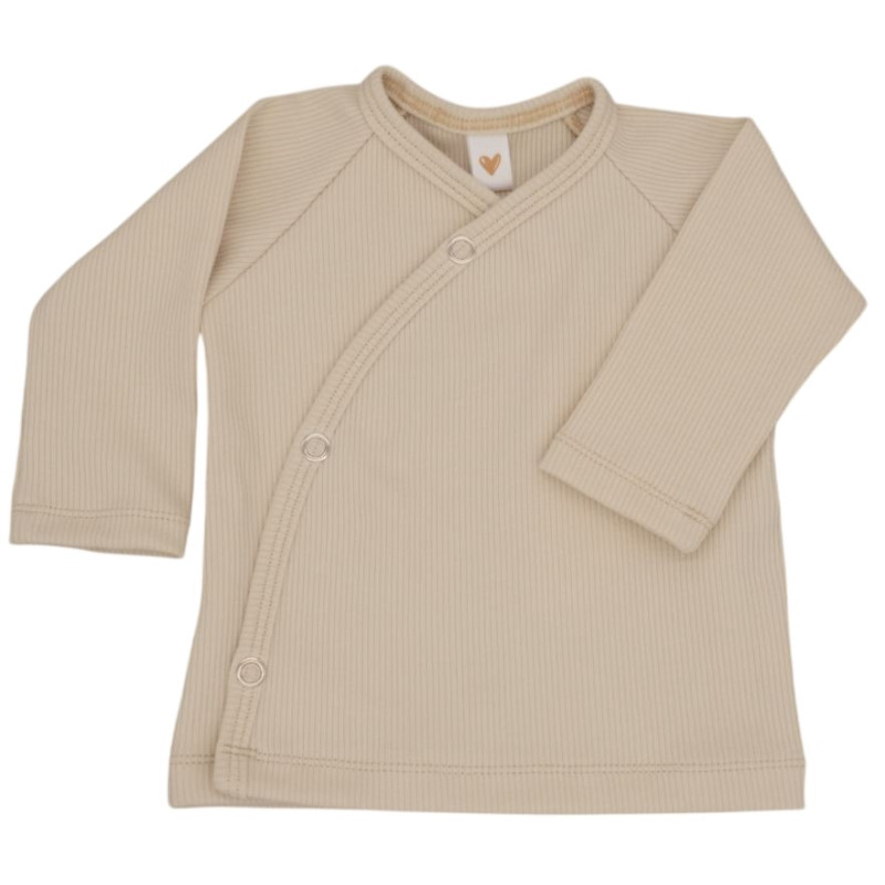 Newborn babyshirt in een lichte zandkleur