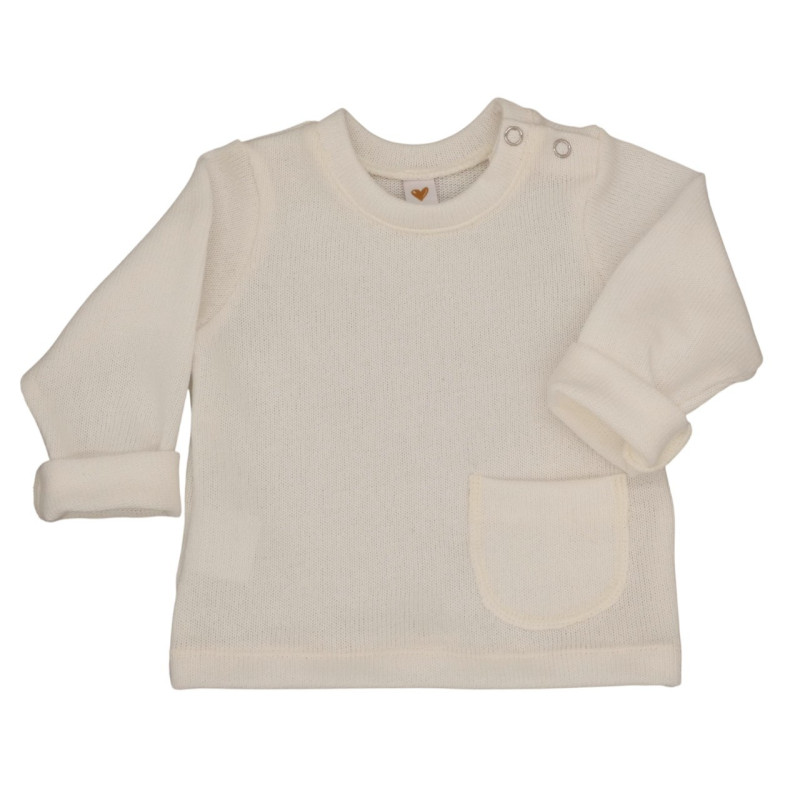 Newborn gebreid truitje in een ecru kleur.
